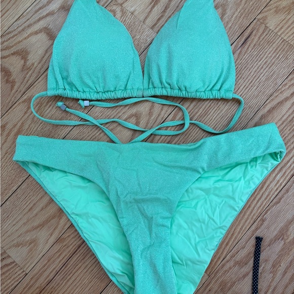 Shimmery Green Triangle Bikini Set - Picture 7 of 9